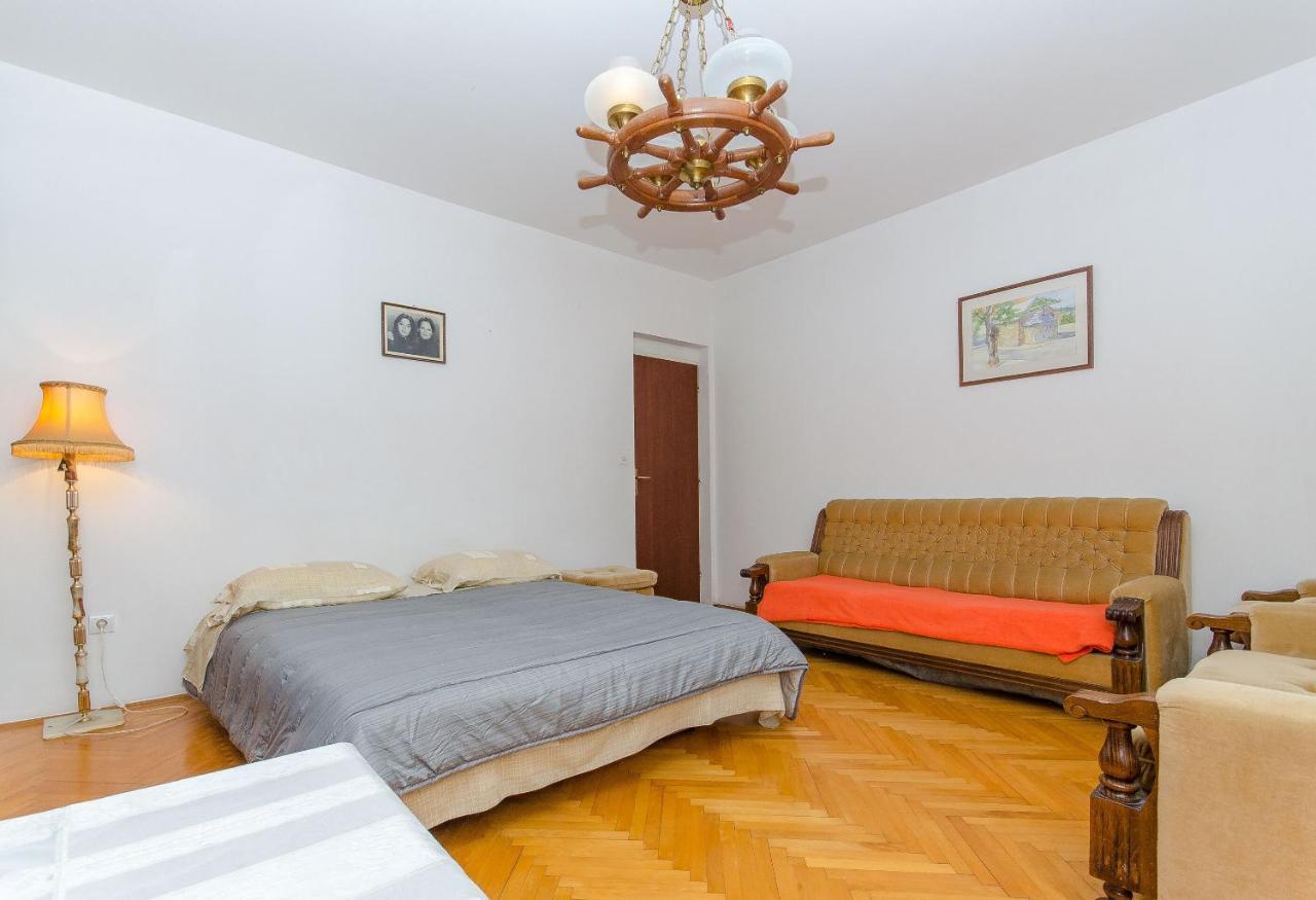 Apartments Kata Supetar Zewnętrze zdjęcie