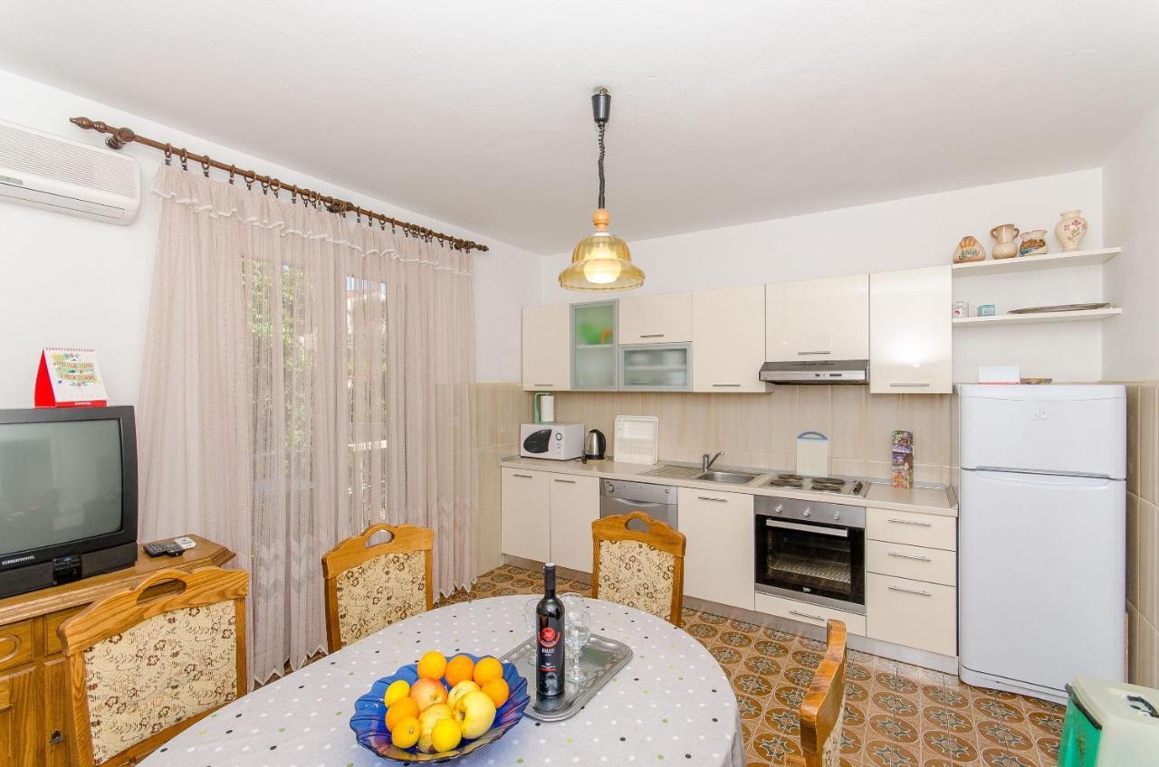 Apartments Kata Supetar Zewnętrze zdjęcie